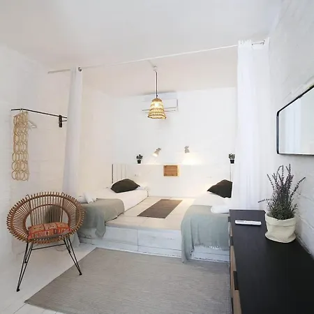 Fridays Flats Casa Lavander فيلة *